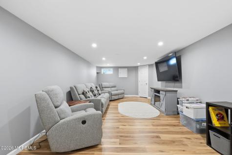 575 Garfield Avenue Belford NJ 07718