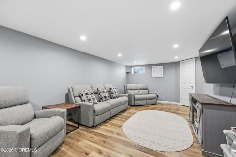 575 Garfield Avenue Belford NJ 07718