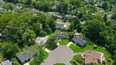 575 Garfield Avenue Belford NJ 07718