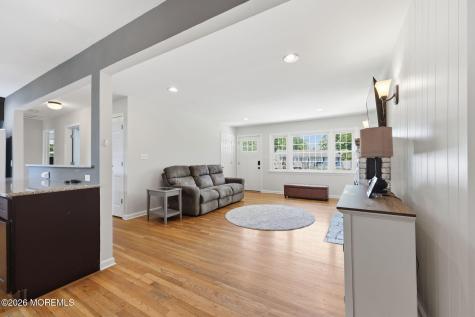 575 Garfield Avenue Belford NJ 07718