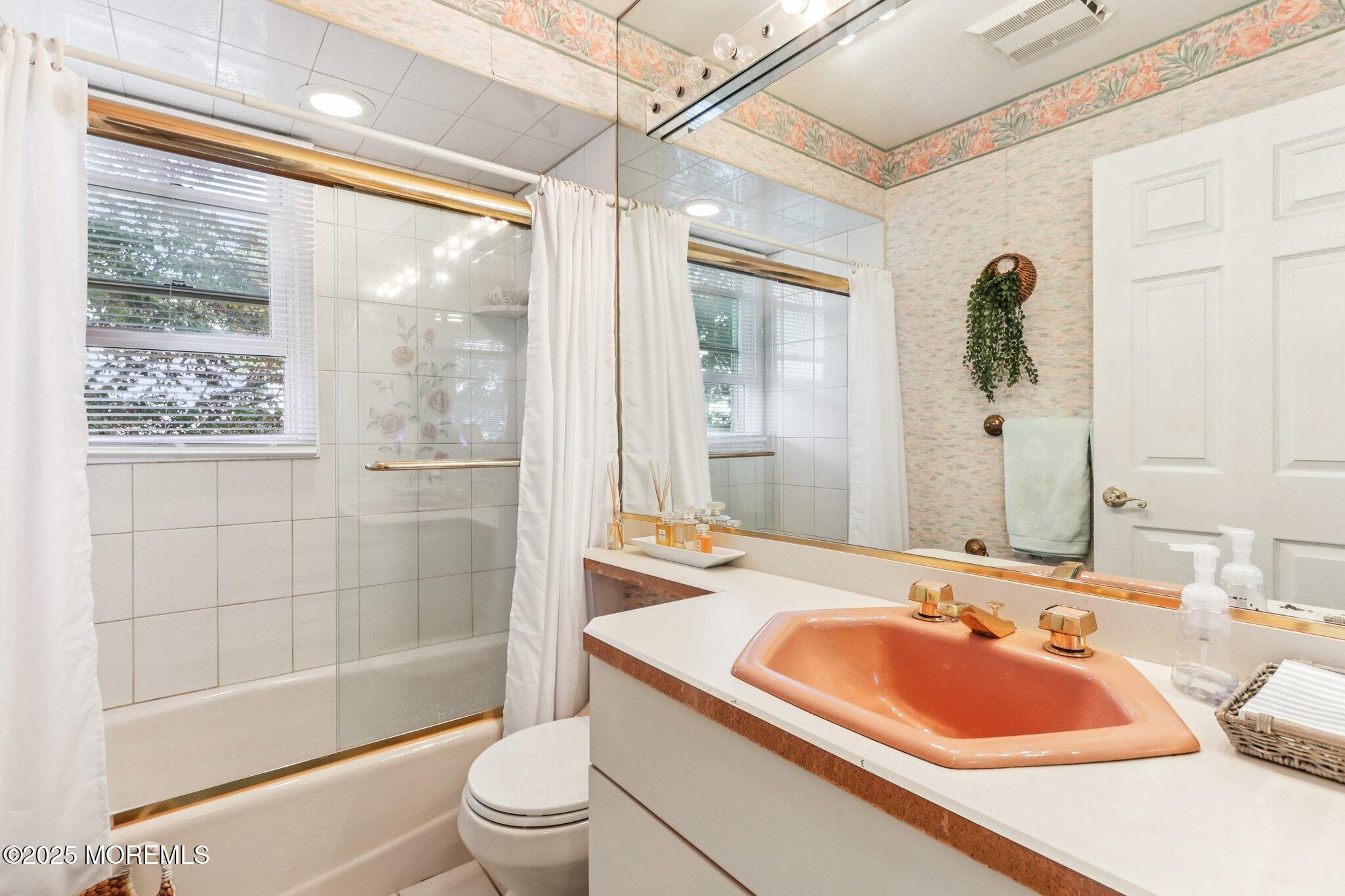 66 Nina Court Brick NJ 08723