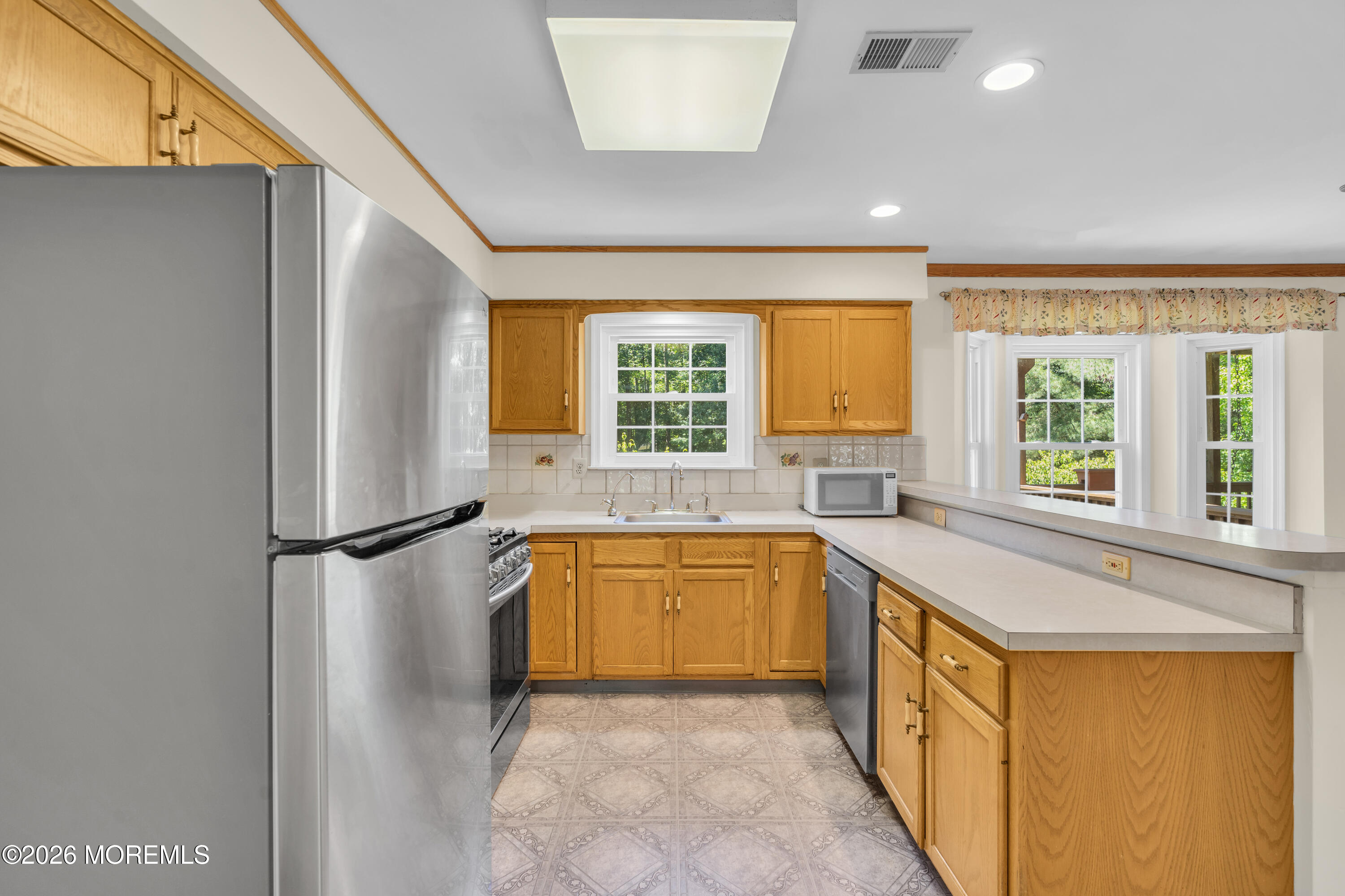 15 Algonquin Terrace Millstone NJ 08535