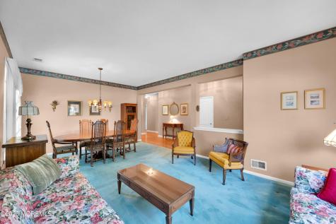 2 Spring Meadow Drive Lakewood NJ 08701