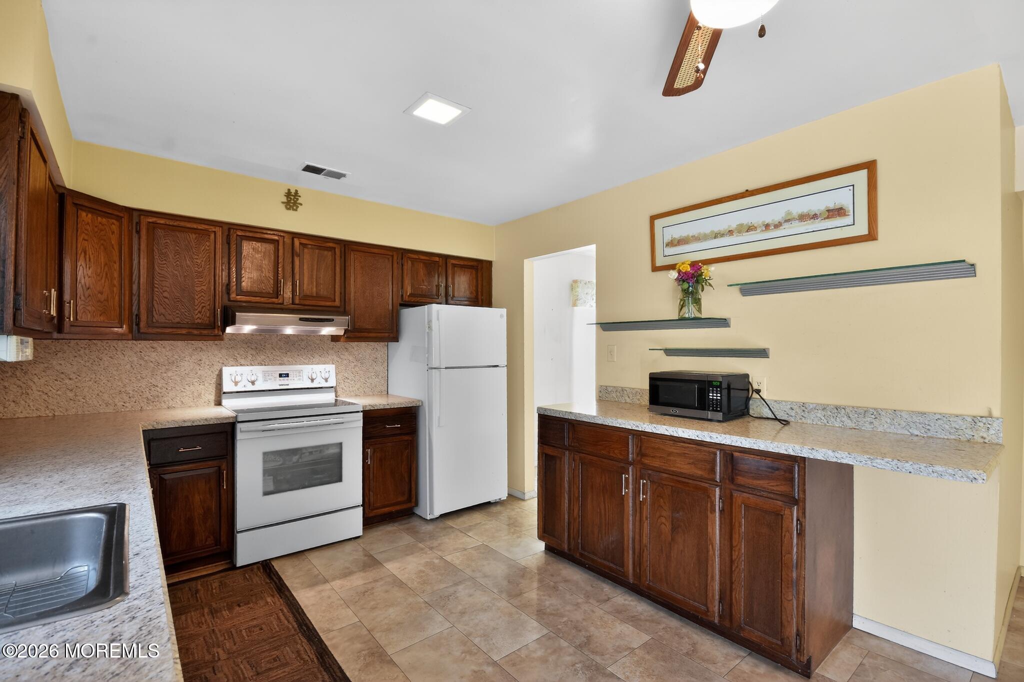 3 Scenic Lane Matawan NJ 07747