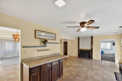 3 Scenic Lane Matawan NJ 07747