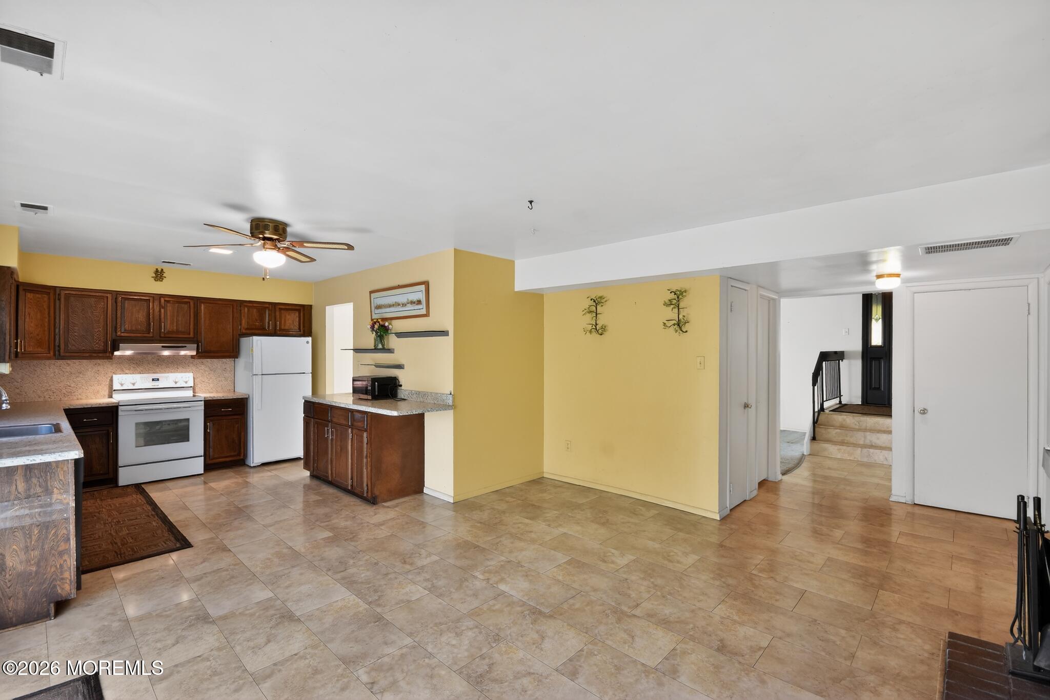 3 Scenic Lane Matawan NJ 07747