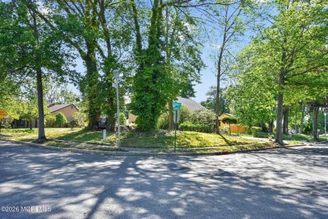 3 Scenic Lane Matawan NJ 07747