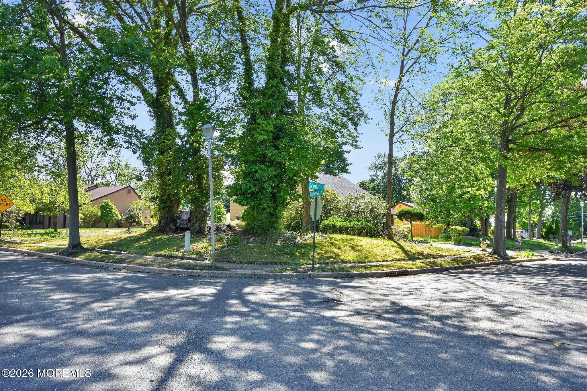 3 Scenic Lane Matawan NJ 07747
