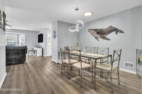 12 Dogwood Drive Barnegat NJ 08005