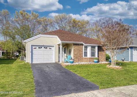 12 Dogwood Drive Barnegat NJ 08005