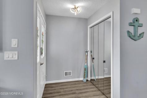 12 Dogwood Drive Barnegat NJ 08005