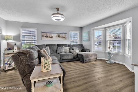 12 Dogwood Drive Barnegat NJ 08005