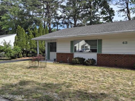 43 Maine Avenue Whiting NJ 08759