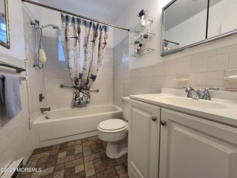 43 Maine Avenue Whiting NJ 08759