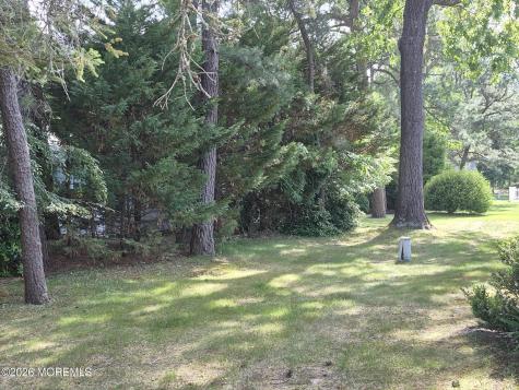 43 Maine Avenue Whiting NJ 08759