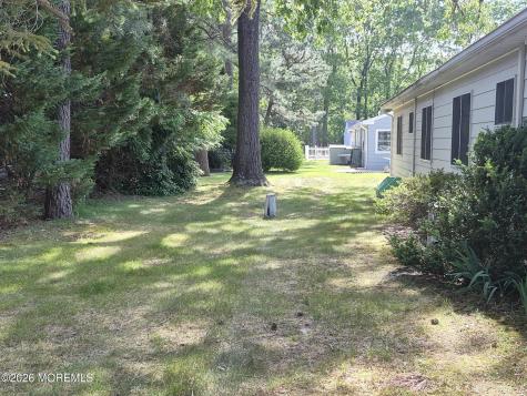 43 Maine Avenue Whiting NJ 08759
