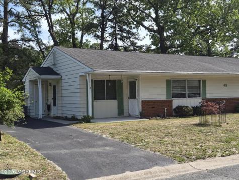 43 Maine Avenue Whiting NJ 08759