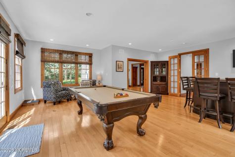8 Duke Court Tinton Falls NJ 07724
