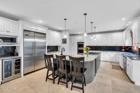 8 Duke Court Tinton Falls NJ 07724