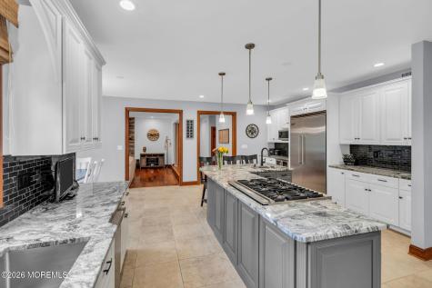 8 Duke Court Tinton Falls NJ 07724