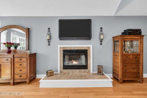 8 Duke Court Tinton Falls NJ 07724