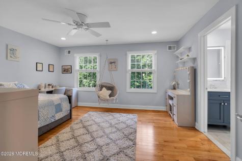8 Duke Court Tinton Falls NJ 07724
