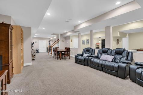 8 Duke Court Tinton Falls NJ 07724