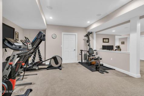 8 Duke Court Tinton Falls NJ 07724
