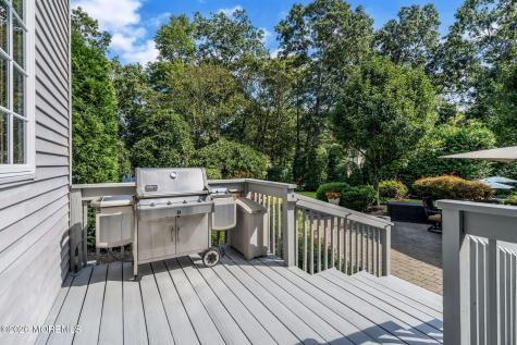 8 Duke Court Tinton Falls NJ 07724