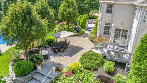 8 Duke Court Tinton Falls NJ 07724