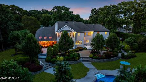 8 Duke Court Tinton Falls NJ 07724