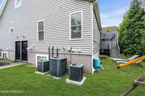 1020 Netherwood Drive Lakewood NJ 08701