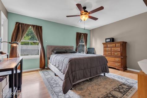 7 Sweetbriar Trail Howell NJ 07731