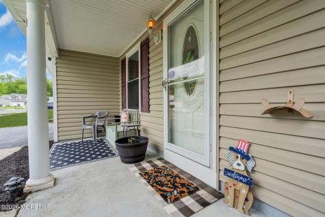 7 Sweetbriar Trail Howell NJ 07731