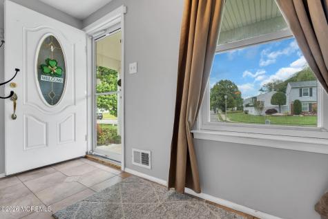 7 Sweetbriar Trail Howell NJ 07731