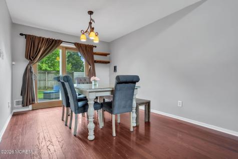 7 Sweetbriar Trail Howell NJ 07731