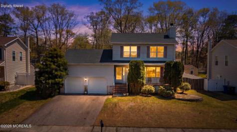 9 Netty Street Howell NJ 07731