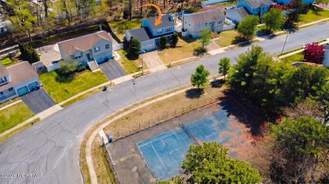 9 Netty Street Howell NJ 07731