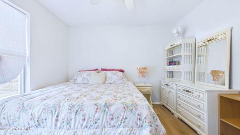 9 Netty Street Howell NJ 07731