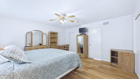 9 Netty Street Howell NJ 07731