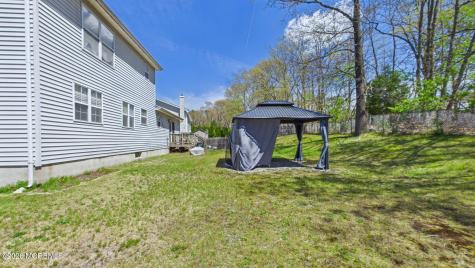 9 Netty Street Howell NJ 07731