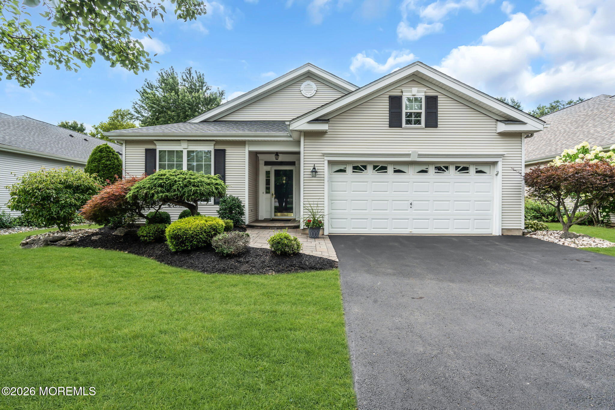 18 Powderhorn Way Allentown NJ 08501