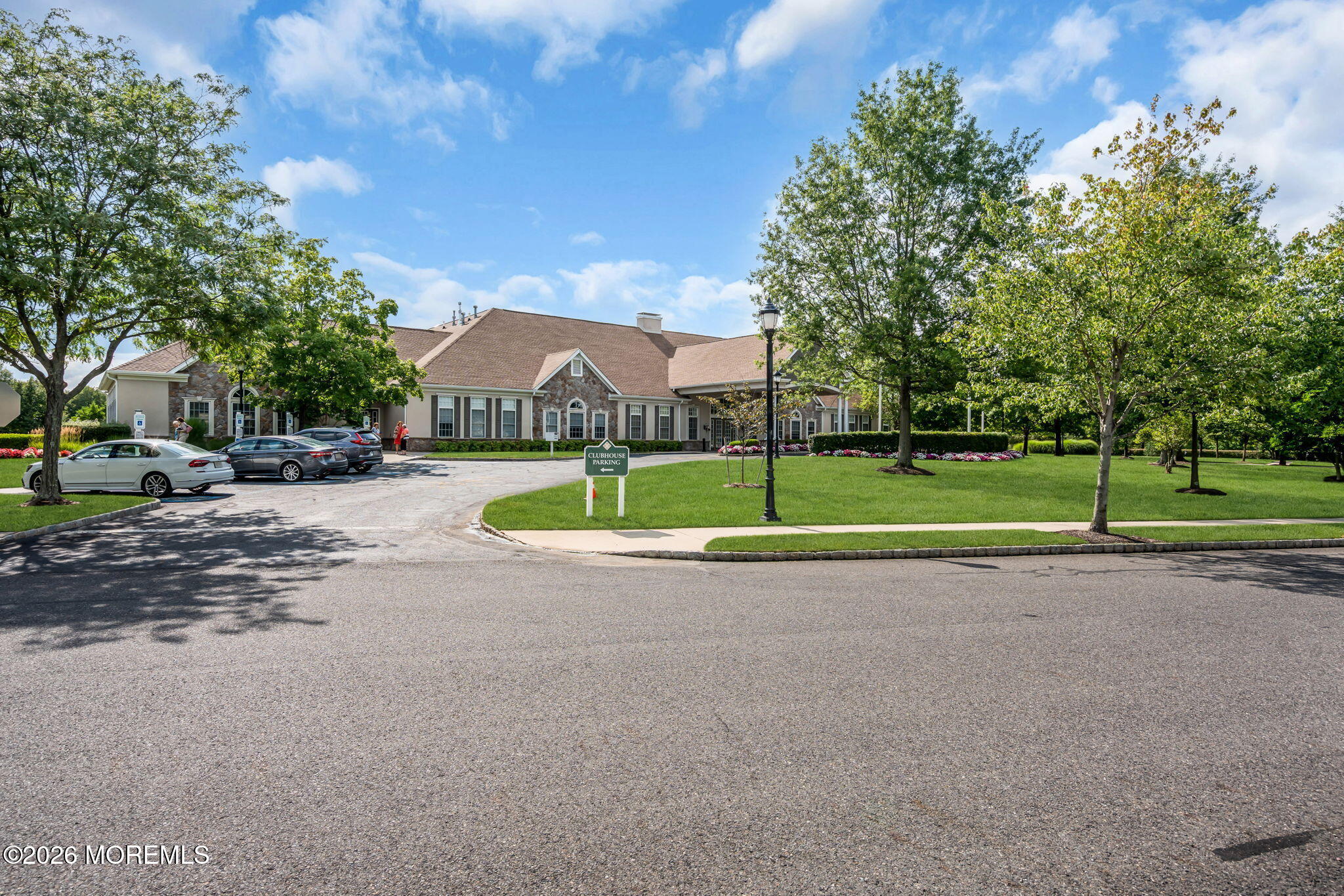 18 Powderhorn Way Allentown NJ 08501