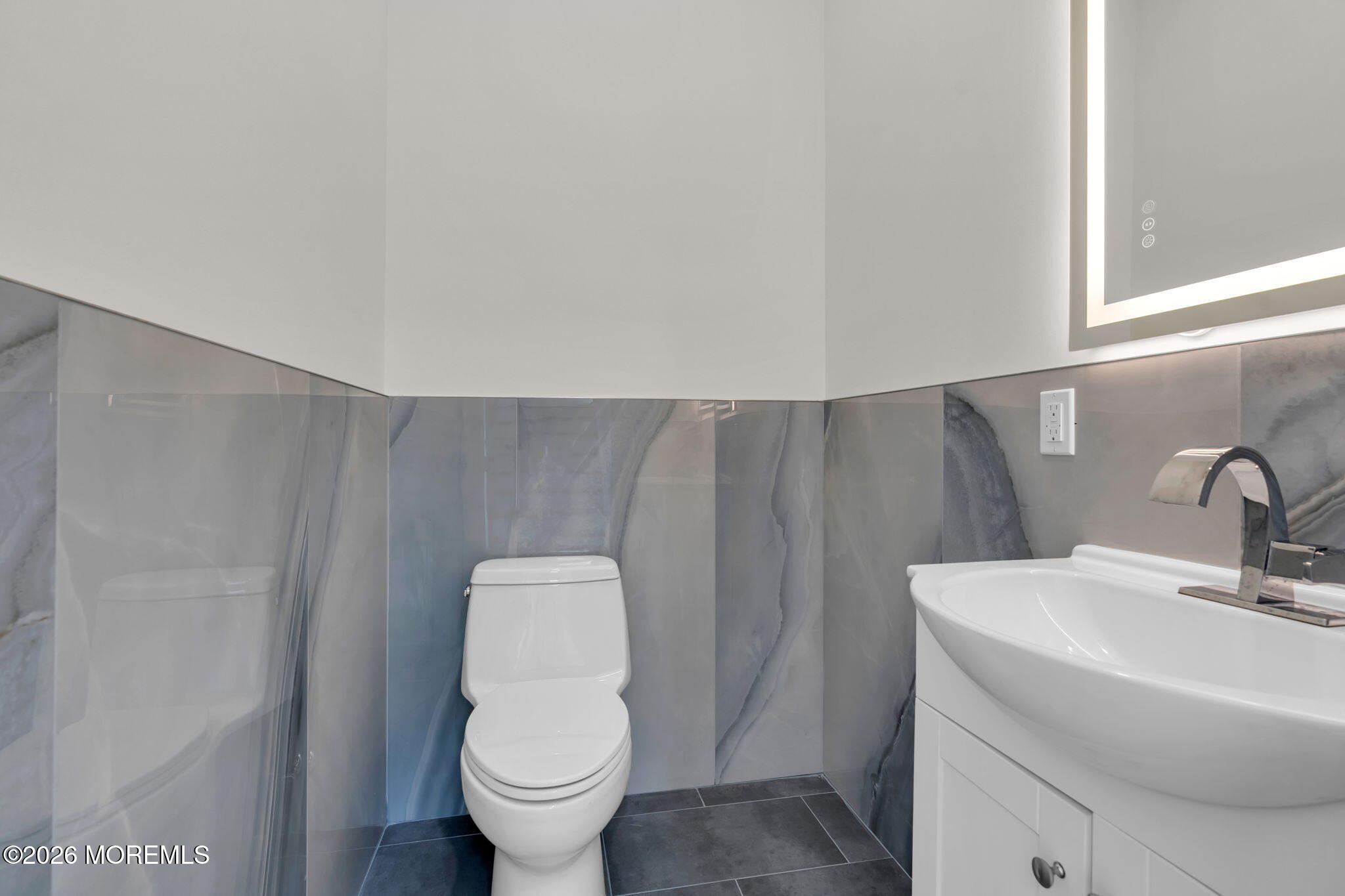657 Bayview Drive Toms River NJ 08753