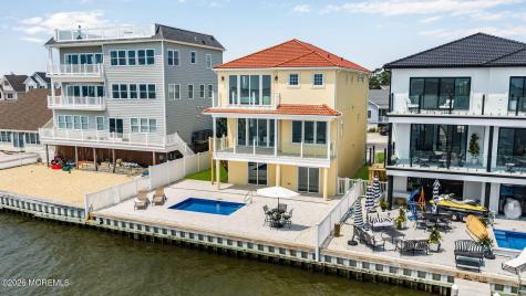 657 Bayview Drive Toms River NJ 08753