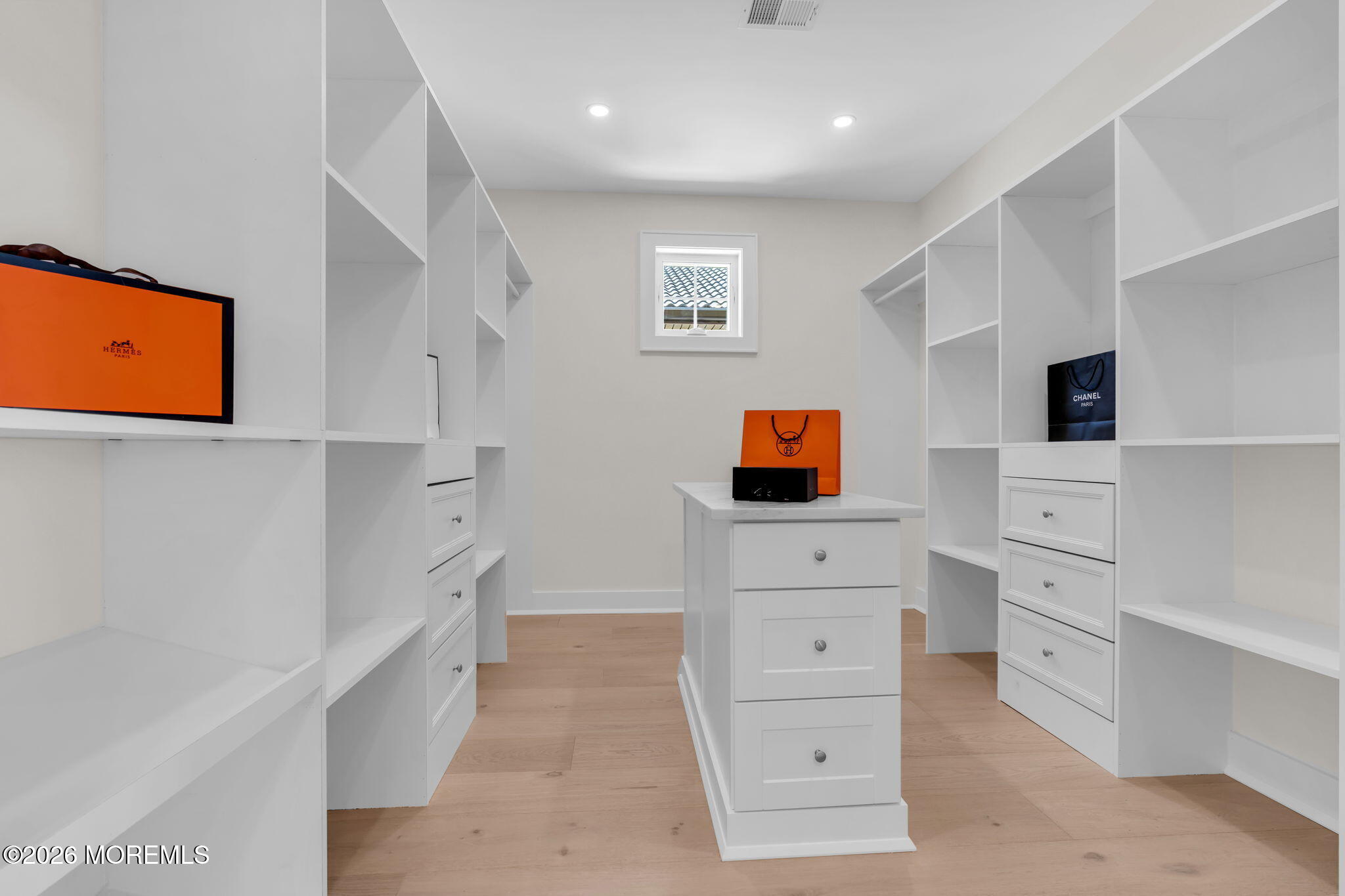 657 Bayview Drive Toms River NJ 08753