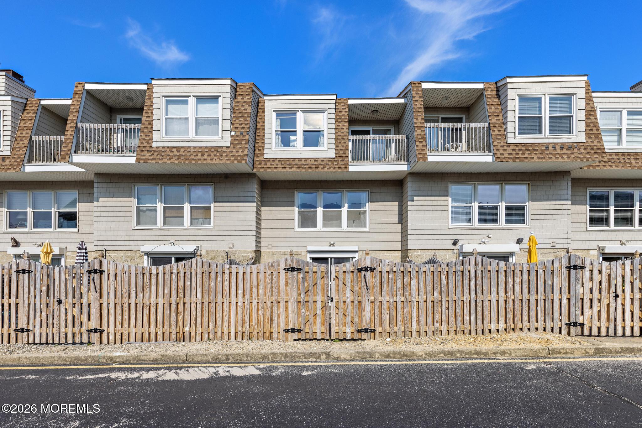 206 Easy Street Mantoloking NJ 08738
