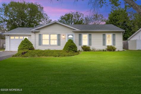 305 6th Street Waretown NJ 08758