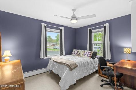 305 6th Street Waretown NJ 08758