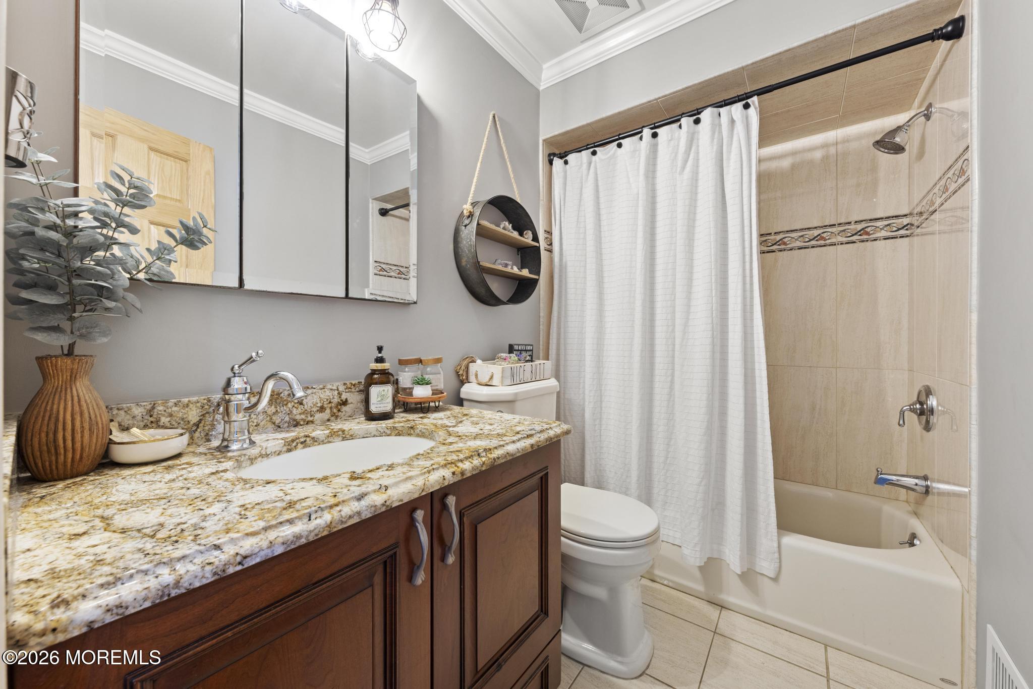 5 Forman Avenue Monroe NJ 08831